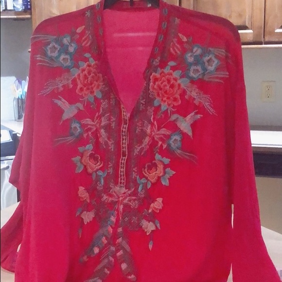 Beautiful candy apple red Johnny Was top - Picture 1 of 8
